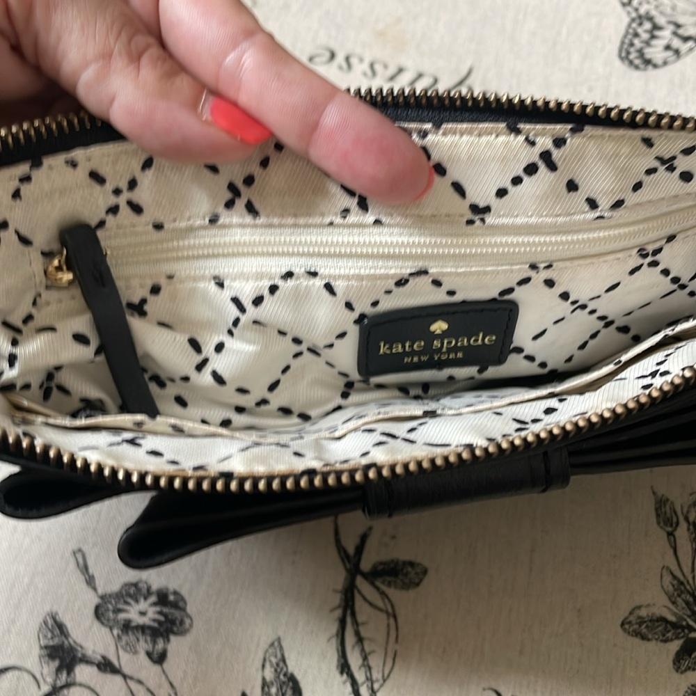 Kate Spade Villabella Celina Black Leather Crossbody - Picture 7 of 10